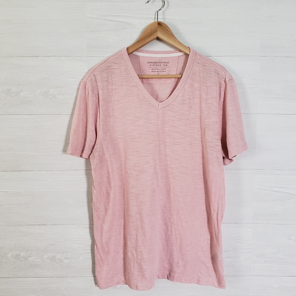Banana Republic Linen V Neck Tee